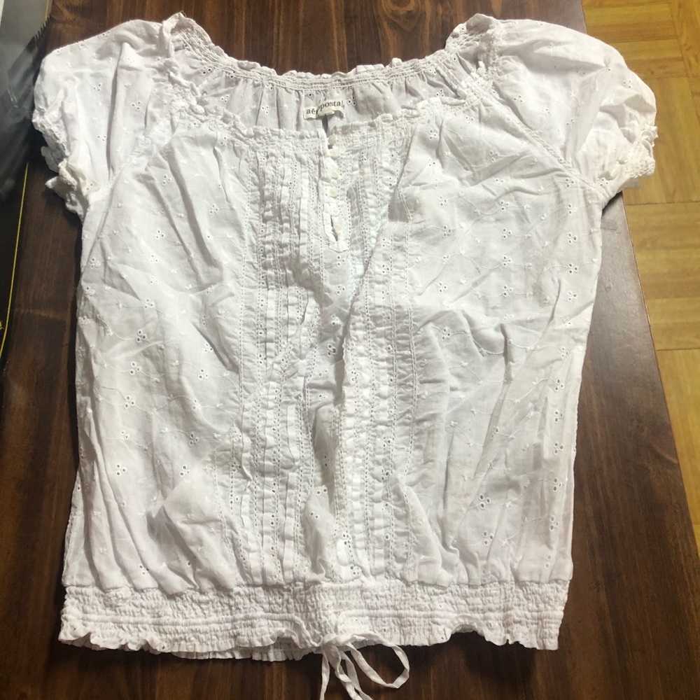 White embroidery crop top